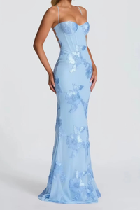 Anastasia | Vestido maxi de invitada con corsé bordado floral y tirantes finos™