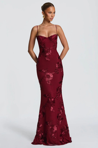 Anastasia | Vestido maxi de invitada con corsé bordado floral y tirantes finos™