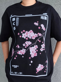 Estampado Frontal - Flor de Cerezo Camiseta