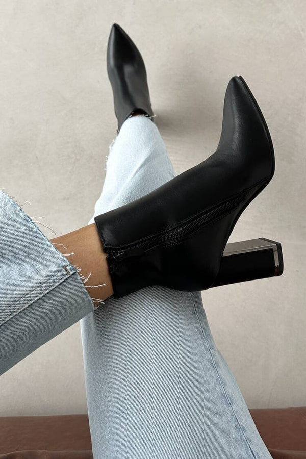 Botas elegantes chunky de punta en ecopiel