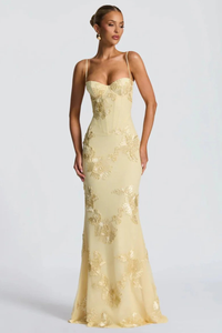 Anastasia | Vestido maxi de invitada con corsé bordado floral y tirantes finos™