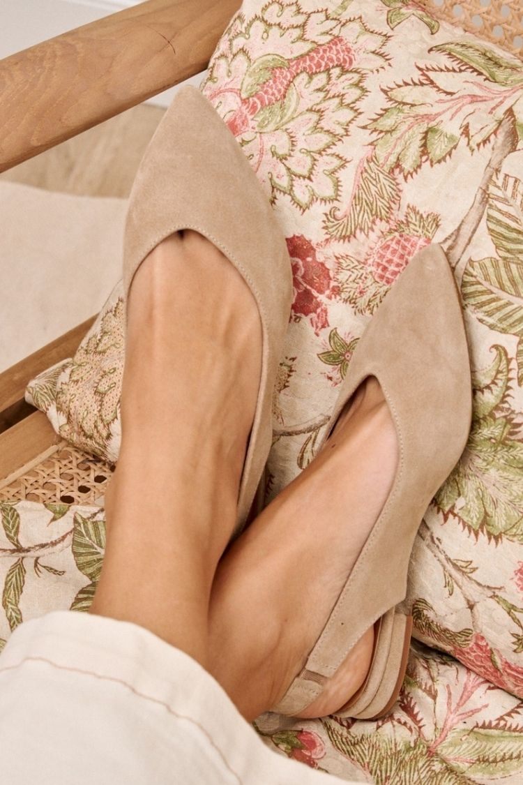 Bailarinas slingback aterciopeladas Beige de punta