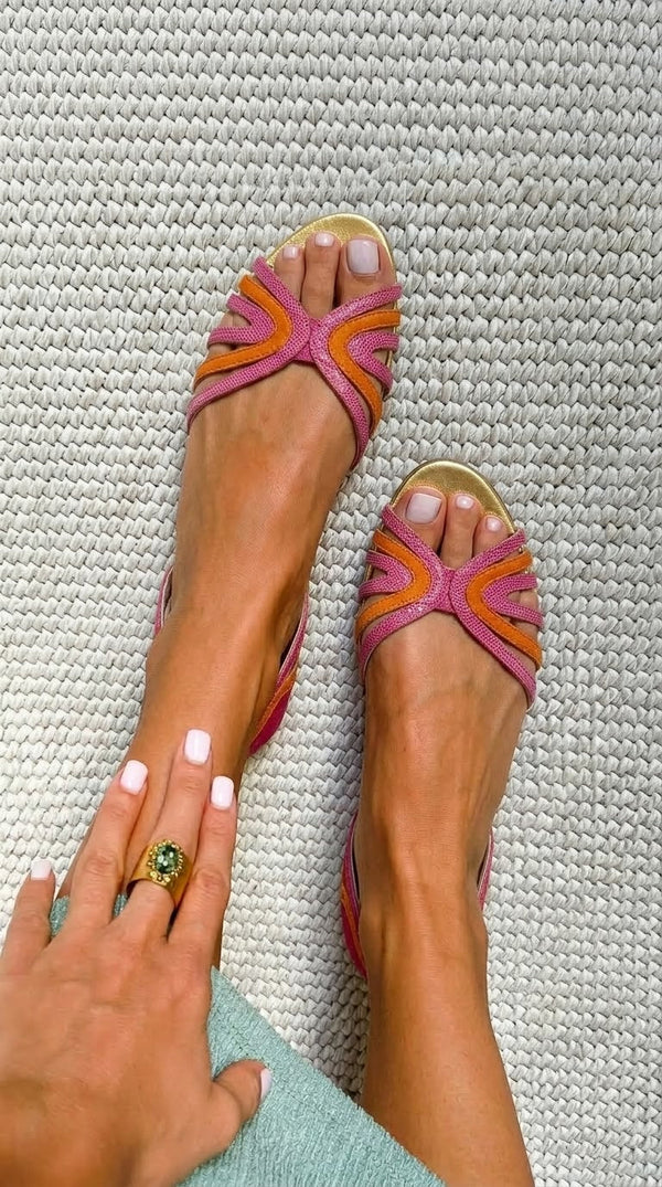 Sandalias peep toe bajos Naranja y Rosa con correas