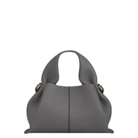 Clara | Compañera de Viaje con Estilo