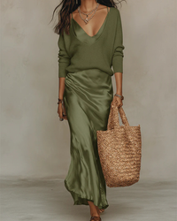 Eugénie · Vestido Midi de Satén Elegante