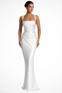 Vivienne | Vestido maxi de satén fruncido con escote cuadrado para invitada™