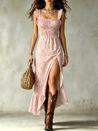 Vestido Maxi Floral con Cuerpo Smock, Volantes y Abertura en Muslo