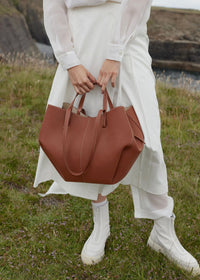Ambrelle · Bolso Elegante y Organizado