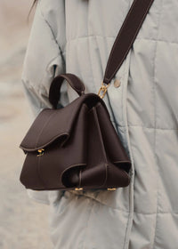 Clara | Bolso Artesanal de Cuero Elegante