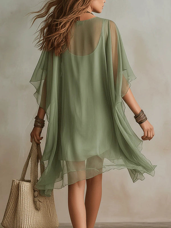 Éloïse · Vestido Corto Fluido de Gasa Verde con Escote en V