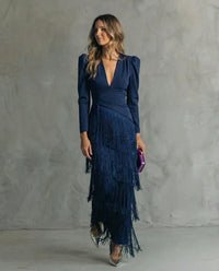 Chiara · Vestido Elegante de Tejido Lujo con Mangas de Flecos