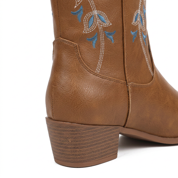 Botas Cowboy Bordadas Puntiagudas