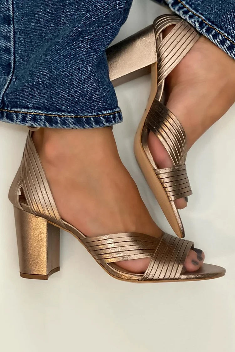 Sandalias Dorado con correa al tobillo