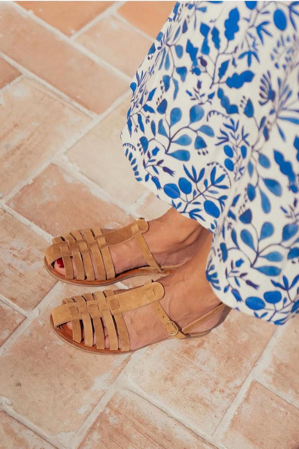Sandalias cut-out esenciales Caqui de punta redonda con hebilla y correa en T