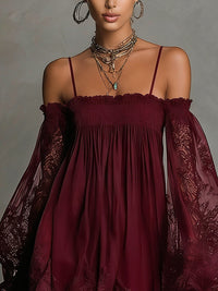 Noemi · Minivestido de Chifón Azul Marino con Escote Off-Shoulder, Encaje y Mangas Transparentes