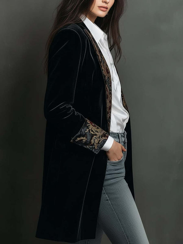 Léontine | Blazer entallado negro con estampado barroco