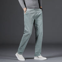 Jacob · Pantalones de Pana de Talle Medio
