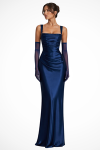 Vivienne | Vestido maxi de satén fruncido con escote cuadrado para invitada™