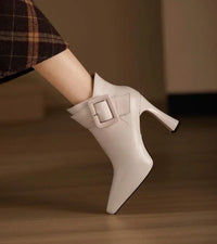 Bottines · Botines con Tacón y Hebilla Oversize