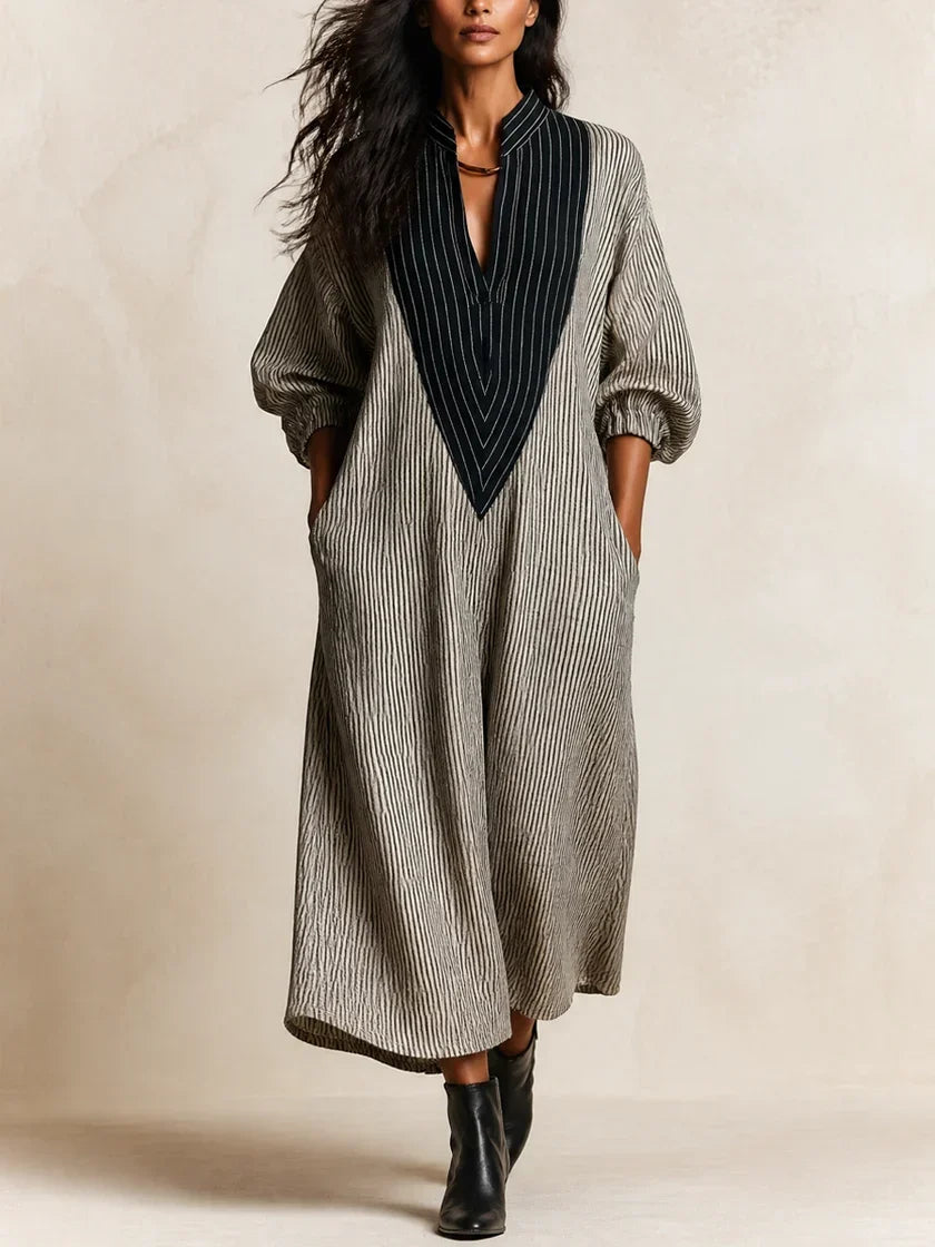 Celia | Vestido maxi de rayas con escote en V de contraste