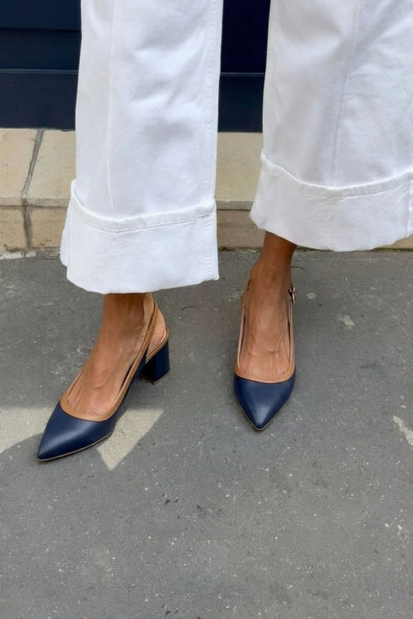 Tacones de bloque slingback Azul Marino de punta