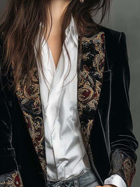 Léontine | Blazer entallado negro con estampado barroco