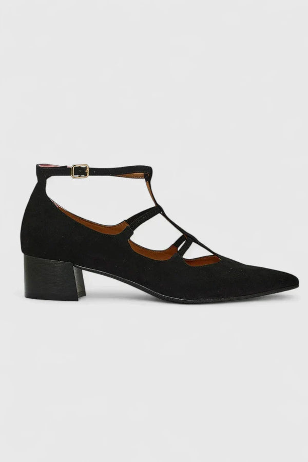 Lyn · Tacones Elegantes con Estilo