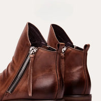 Bernardo Cavallino · Botas de Cuero con Detalle Cosido