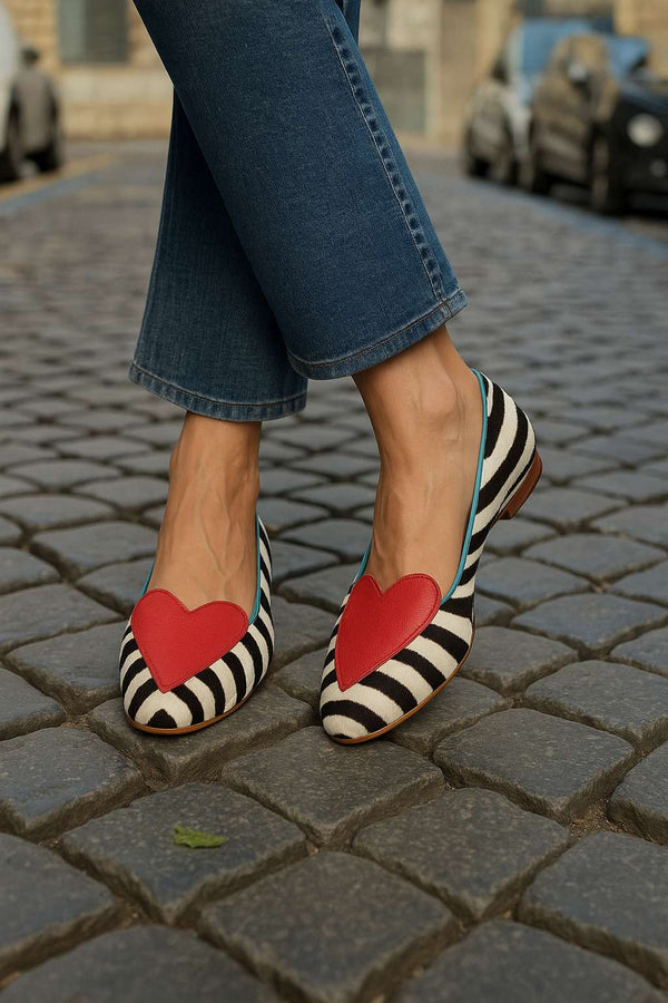 Bailarinas estampado cebra casual Rojo de punta con corazón