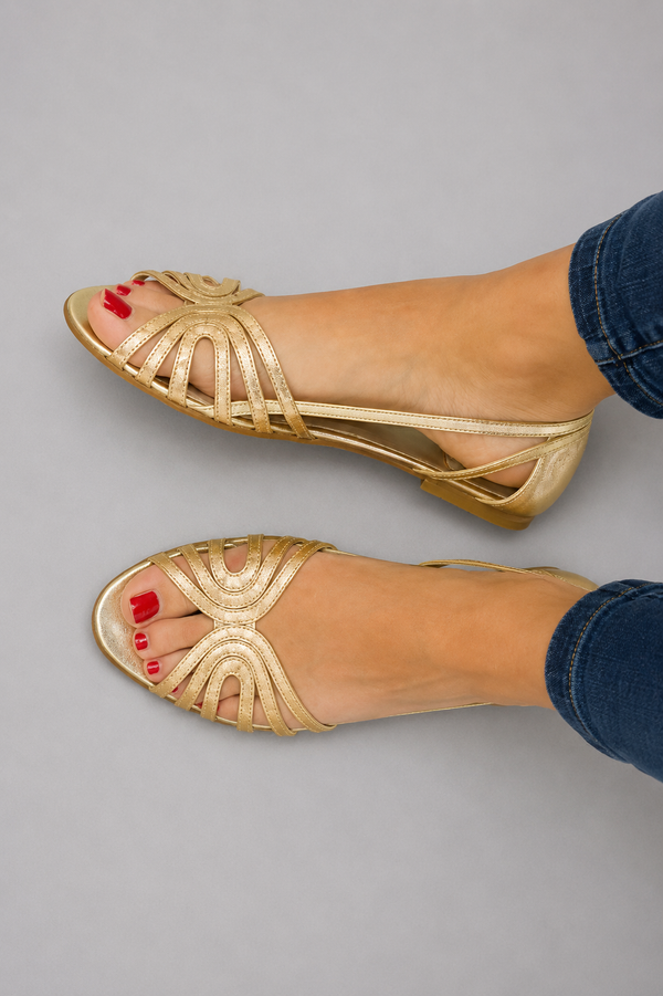 Éléonore · Sandalias Doradas Luz de Verano