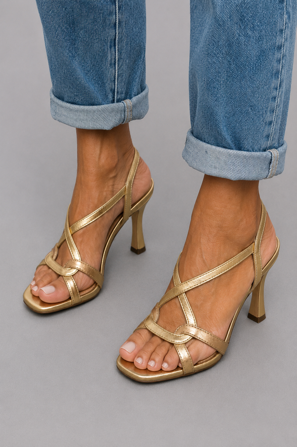 Soleil · Sandalias Doradas de Verano