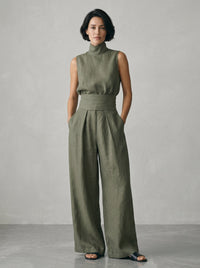 Nuria · Conjunto Minimalista de Top y Pantalón