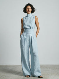 Nuria · Conjunto Minimalista de Top y Pantalón