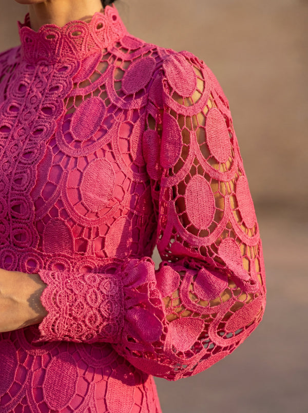 Carmona · Vestido de Seda Elegante