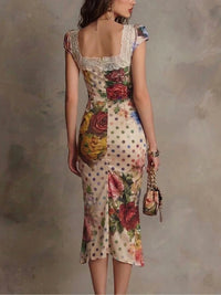 Vestido Midi Bodycon Fruncido con Estampado Mixto y Encaje