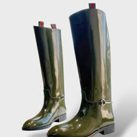 Botas Largas de Charol con Tacón Bajo – Estilo Moderno y Cómodo