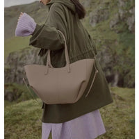 Ambrelle · Bolso Elegante y Organizado