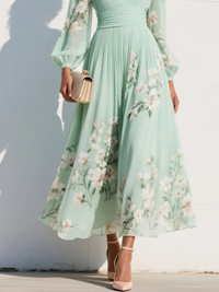 Vestido Midi Verde Claro con Motivos Florales