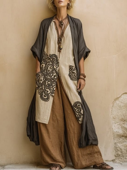 Giulia · Conjunto Bohemio de Tres Piezas en Gris Oscuro y Marrón con Estampado Tribal