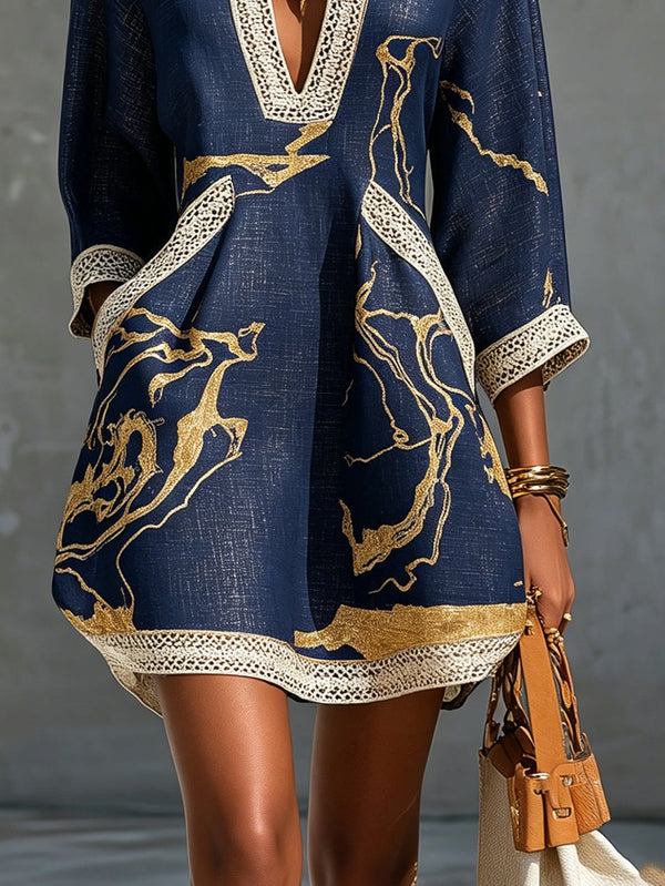 Odette · Vestido Corto de Encaje de Ganchillo Azul Marino con Motivos Dorados