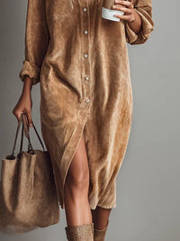 Béatrice | Vestido midi de pana con bolsillos y botonadura sencilla