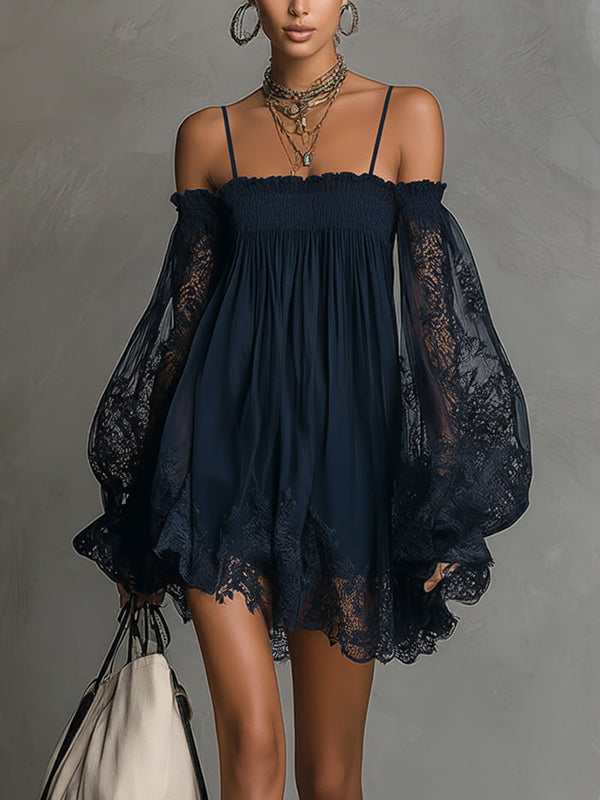 Noemi · Minivestido de Chifón Azul Marino con Escote Off-Shoulder, Encaje y Mangas Transparentes