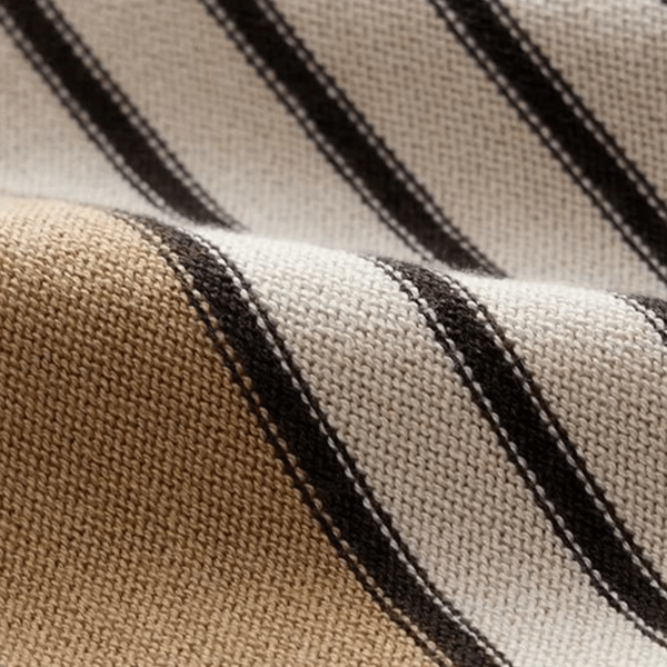 Aaron · Polo con Botones