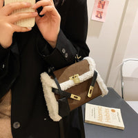 Comfy · Bolso Moderno y Cómodo
