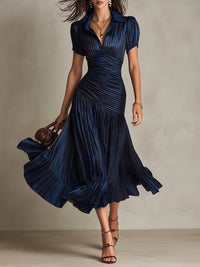 Adriana · Vestido Midi de Satén Retro con Rayas