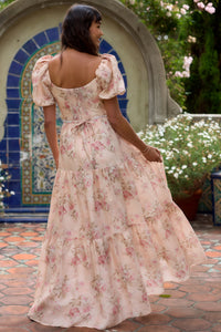 Layla · Vestido Elegante Flotante