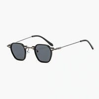 Clémence · Gafas de Sol Urban-Chic