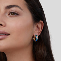 Flor Dorada · Pendientes de Círculo Dorado con Flor