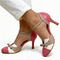 Monika · Tacones Elegantes
