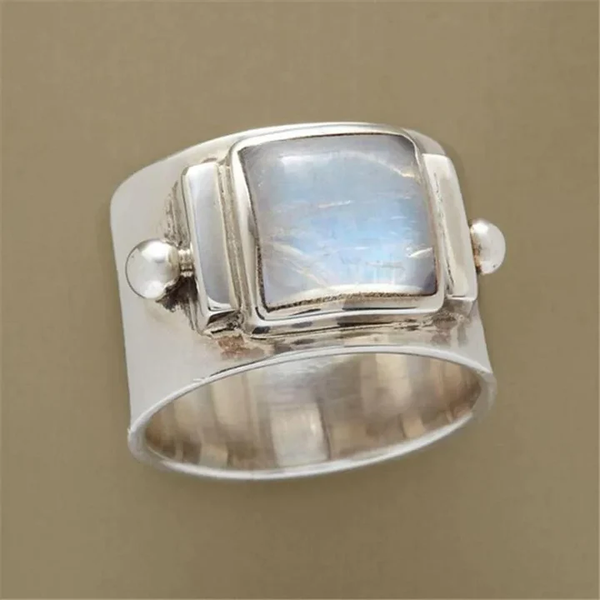 Cristal de Luna · Anillo Vintage de Cristal de Luna Cúbico